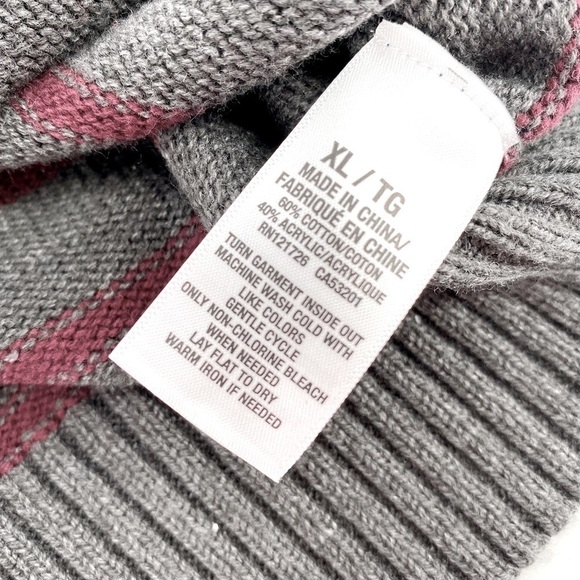 Prince & Fox Gray/Wine Zipper Pull Men’s Sweater - Picture 6 of 9